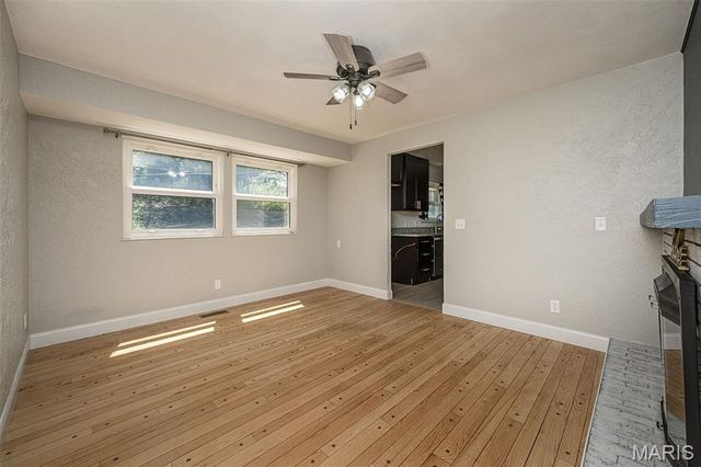 4184 Lisieux Lane, Oakville, MO 63129