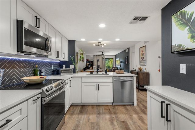 4101 FAIRVIEW VISTA POINT 131, Orlando, FL 32804