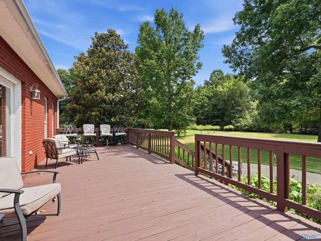 1013 Mill Race Circle, Guntersville, AL 35976