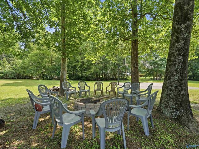 1013 Mill Race Circle, Guntersville, AL 35976