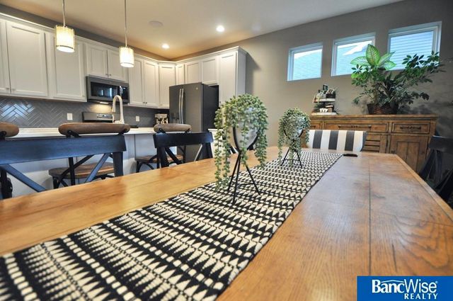 3123 N 93rd Court, Lincoln, NE 68507