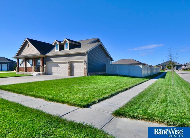 3123 N 93rd Court, Lincoln, NE 68507
