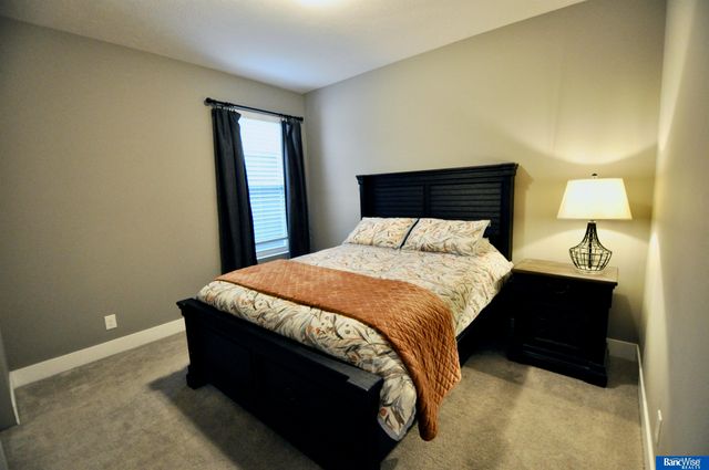 3123 N 93rd Court, Lincoln, NE 68507