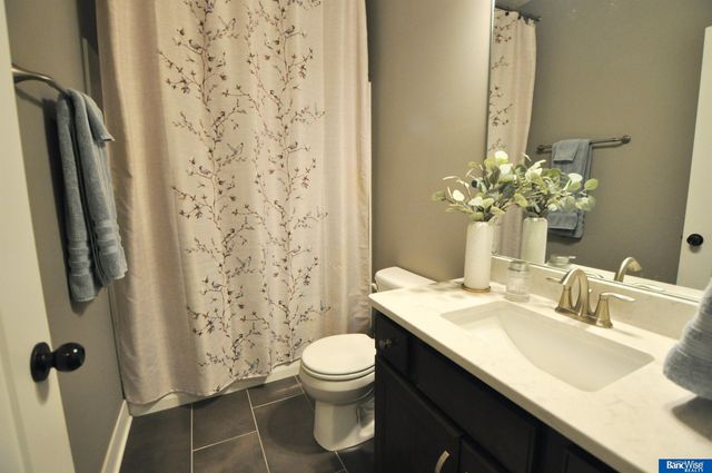 3123 N 93rd Court, Lincoln, NE 68507