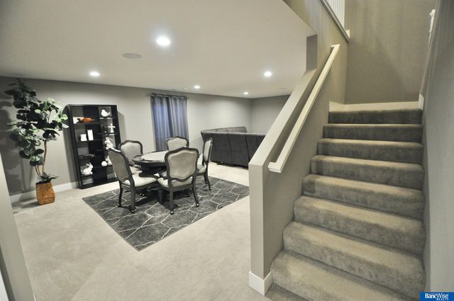 3123 N 93rd Court, Lincoln, NE 68507