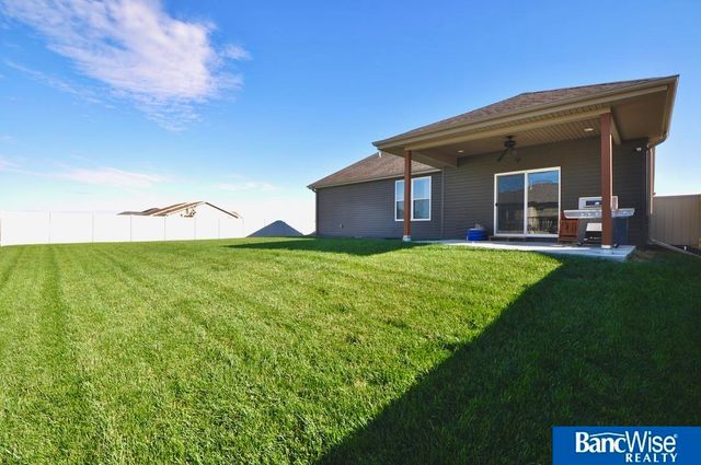 3123 N 93rd Court, Lincoln, NE 68507