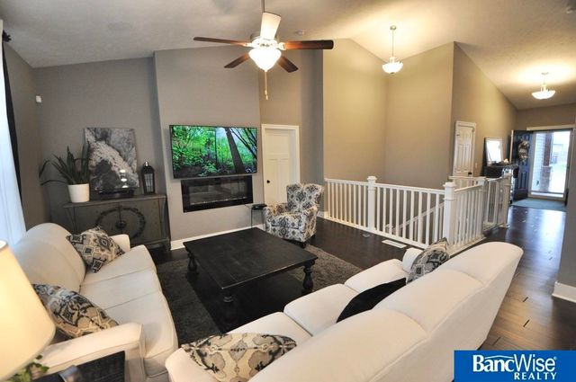 3123 N 93rd Court, Lincoln, NE 68507