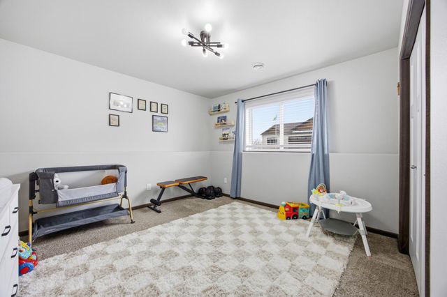 6112 14th Street S, Fargo, ND 58104