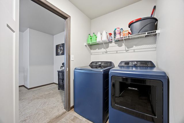 6112 14th Street S, Fargo, ND 58104