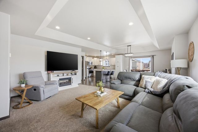 6112 14th Street S, Fargo, ND 58104