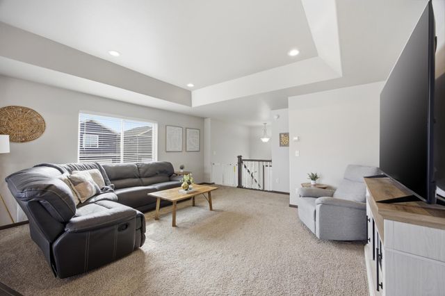 6112 14th Street S, Fargo, ND 58104