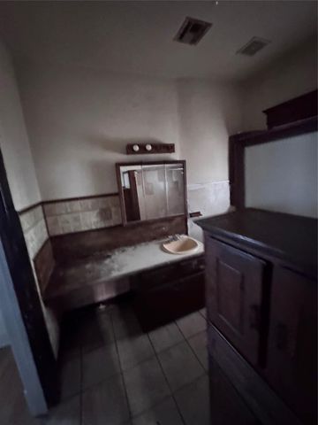 800 SE 49th Street, Oklahoma City, OK 73129