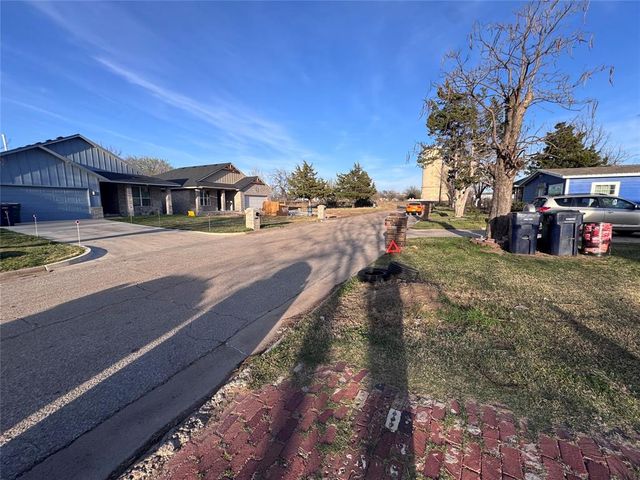 800 SE 49th Street, Oklahoma City, OK 73129