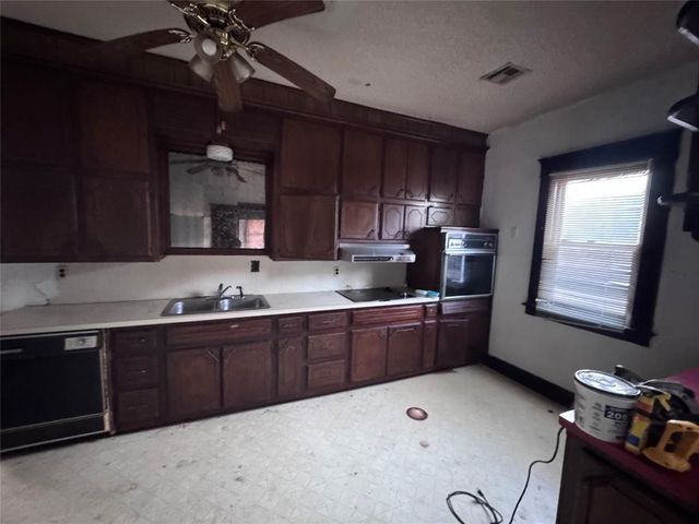 800 SE 49th Street, Oklahoma City, OK 73129