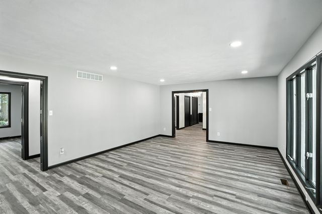 2711 Edgewood Drive, Dyer, IN 46311