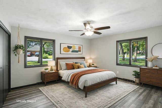 2711 Edgewood Drive, Dyer, IN 46311