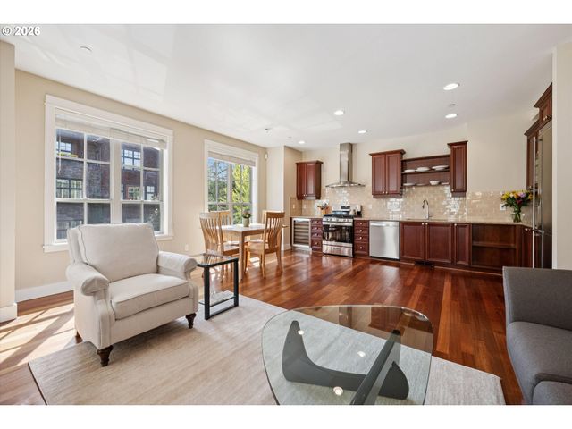 540 2ND St, Lake Oswego, OR 97034