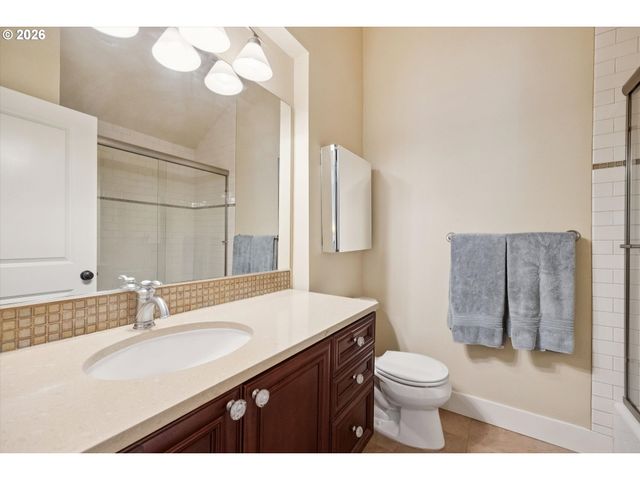 540 2ND St, Lake Oswego, OR 97034