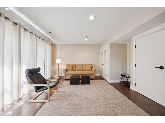 540 2ND St, Lake Oswego, OR 97034