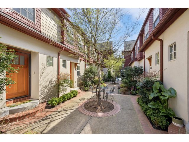 540 2ND St, Lake Oswego, OR 97034