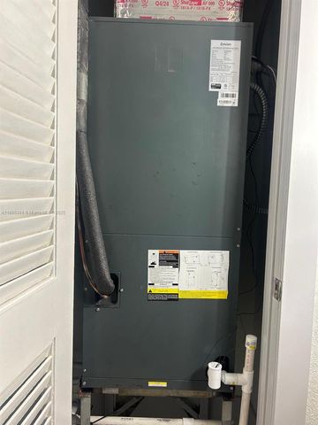 3420 NW 2nd St, Lauderhill, FL 33311