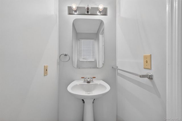 2003 Regent, Mount Kisco, NY 10549