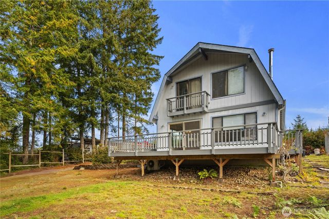 350 Olympic Drive E, Grapeview, WA 98546
