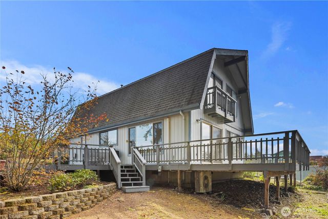 350 Olympic Drive E, Grapeview, WA 98546