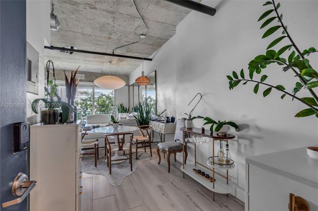 1000 West Ave PH23, Miami Beach, FL 33139