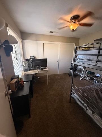 1338 E Castlecrest Avenue, Visalia, CA 93292