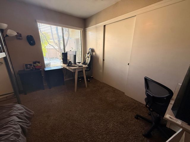 1338 E Castlecrest Avenue, Visalia, CA 93292