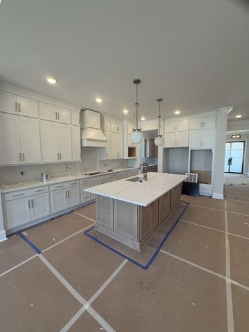 7405 Leelee Dr, Franklin, TN 37064
