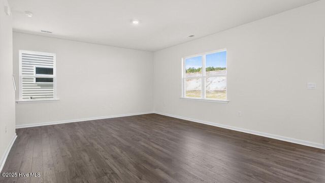 277 Maddox Drive, Aberdeen, NC 28315