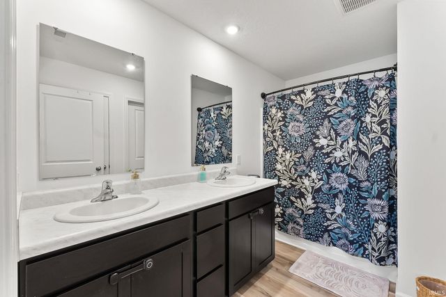 5368 Tranquilo Way, Fort Wayne, IN 46818