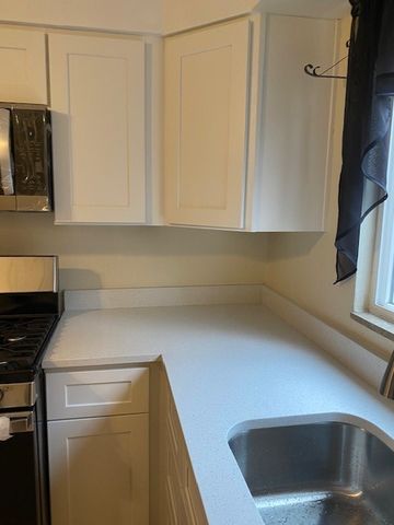 7025 Meade 1, Point Breeze, PA 15208