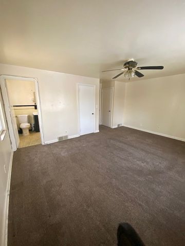 7025 Meade 1, Point Breeze, PA 15208