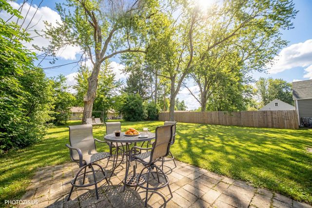 112 Pearl Street, Cary, IL 60013