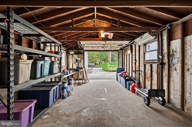 402 WOODLAWN AVE, Williamstown, NJ 08094