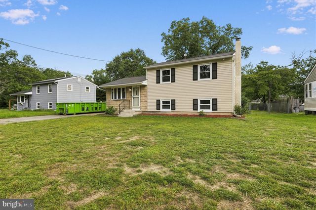 402 WOODLAWN AVE, Williamstown, NJ 08094