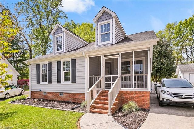 5 Yeardleys Court, Greensboro, NC 27455