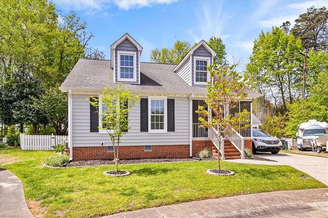 5 Yeardleys Court, Greensboro, NC 27455
