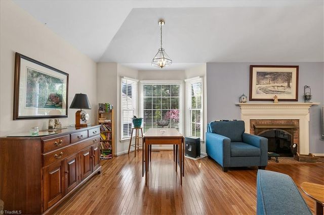 5 Yeardleys Court, Greensboro, NC 27455
