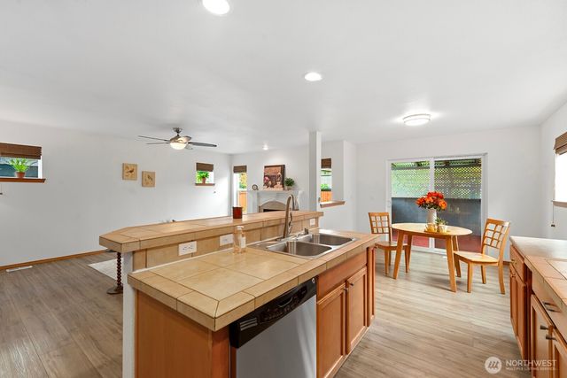 18312 104th St Court E, Bonney Lake, WA 98391