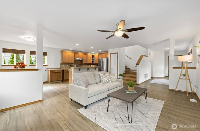 18312 104th St Court E, Bonney Lake, WA 98391
