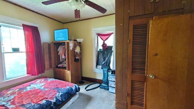 115 W 19th Street, Pittsburg, KS 66762