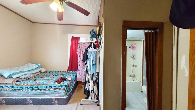 115 W 19th Street, Pittsburg, KS 66762