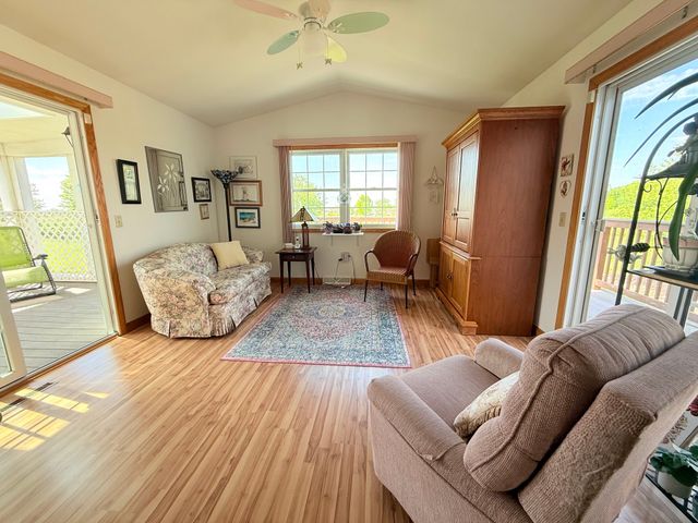 2680 SADDLEWOOD Drive, Waterford, PA 16441