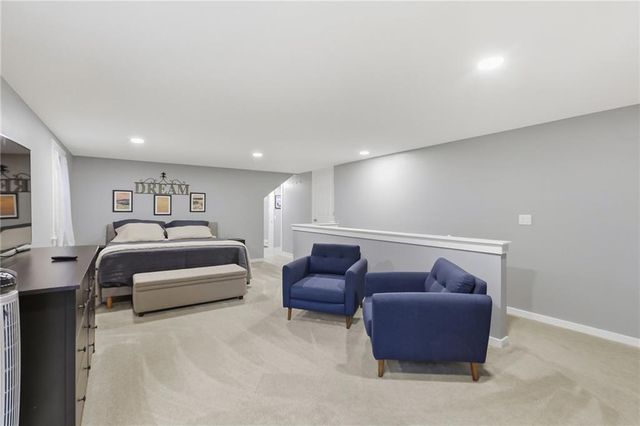 7209 W 54th Street, Overland Park, KS 66202