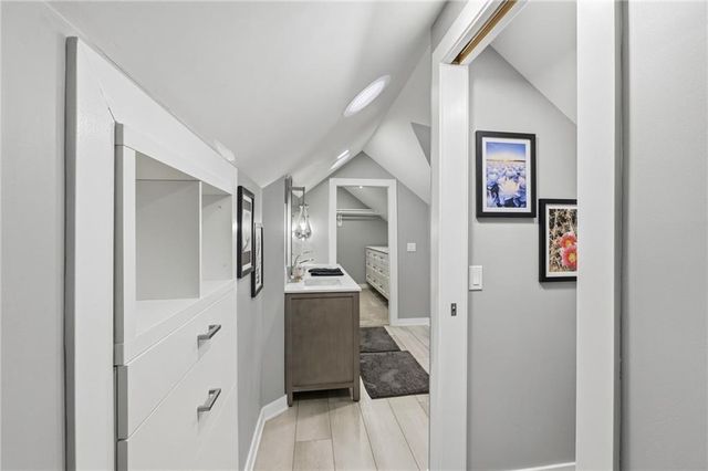 7209 W 54th Street, Overland Park, KS 66202