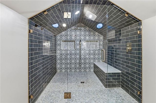 7209 W 54th Street, Overland Park, KS 66202
